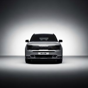 New teaser confirms the 2027 Toyota Highlander will be all-electric three-row SUV