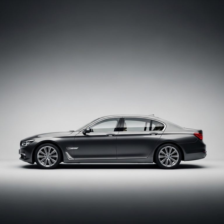 BMW Quietly Refreshed Its Logo—And Most People Can Barely Tell the Difference