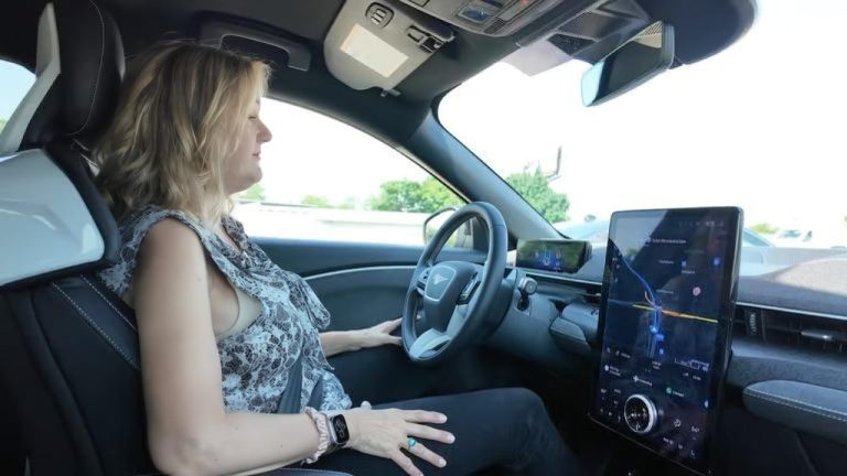 Ford’s ‘Hands-Free’ BlueCruise Faces Federal Probe After 2 Fatal Crashes