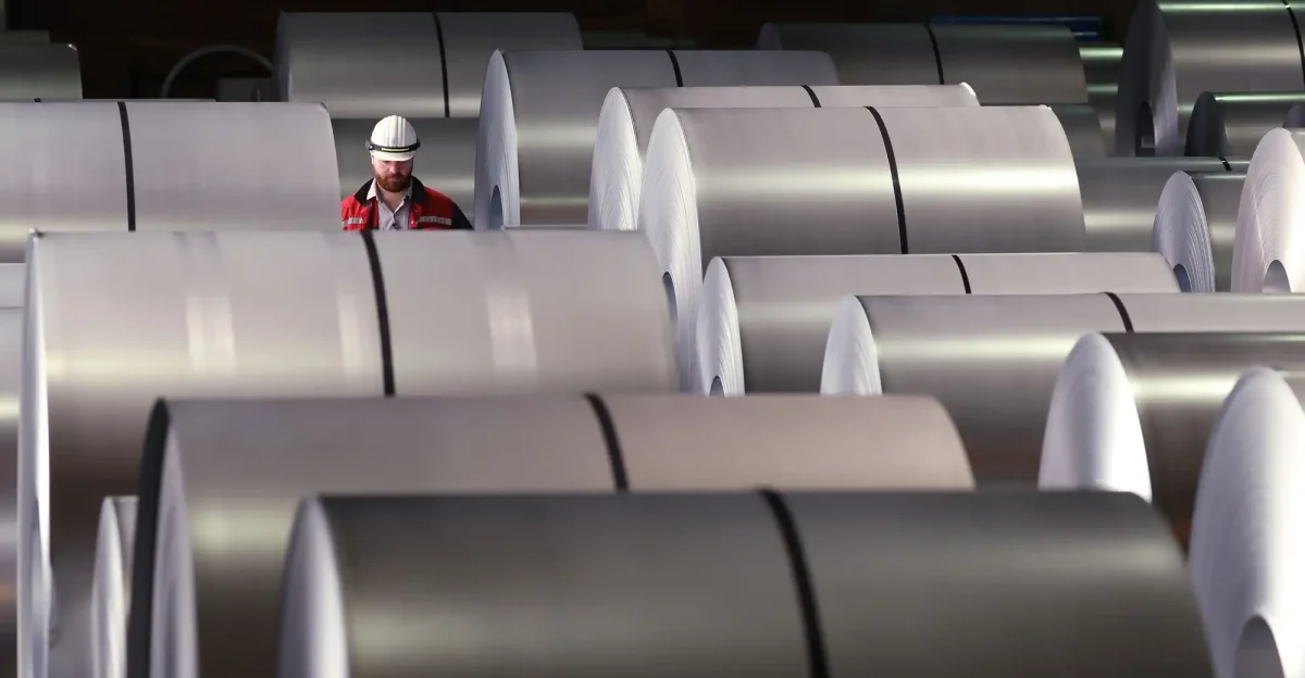 US steel producers hike prices amid Trump s tariffs