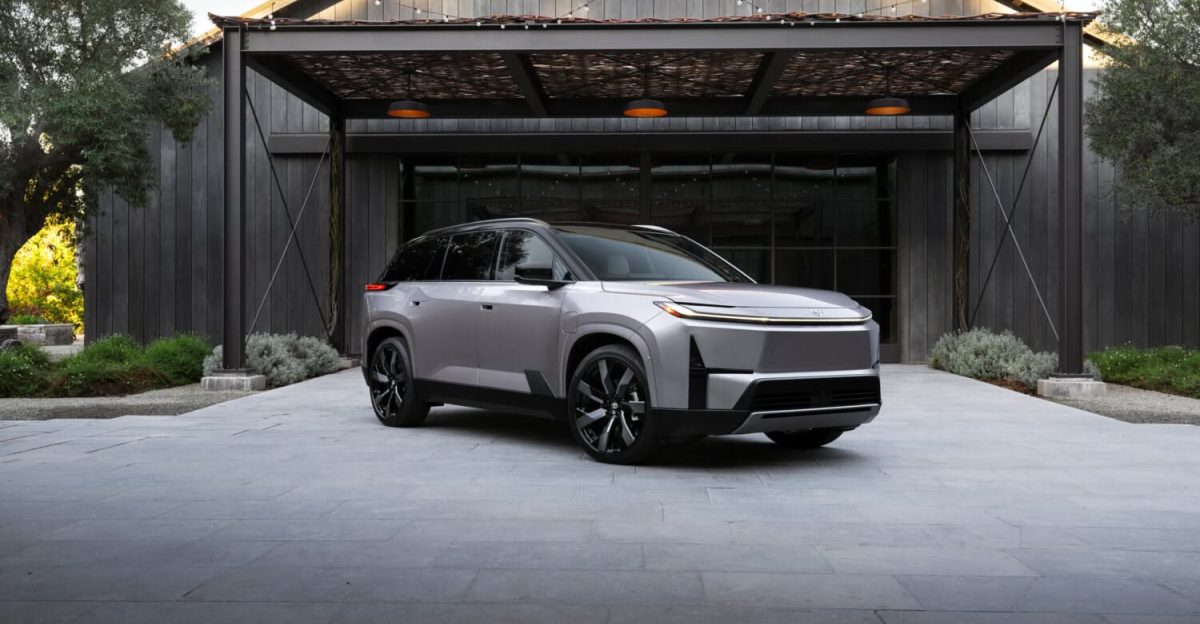 Toyota Blinked Why the 2027 Highlander Went Electric by TrendyTechTribe