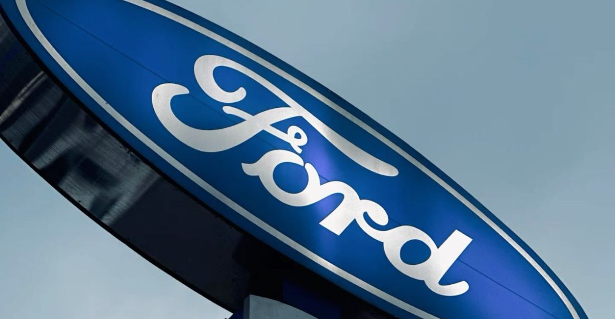 by Pest Pierrot s partner I LOVE PIERROT IM GOONING I HATE harlequin so much I m going to skin him