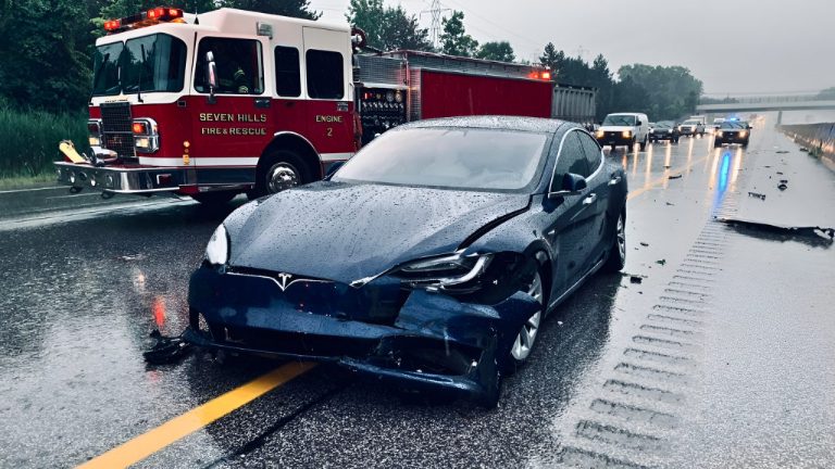 Tesla FSD Missed Cars Directly Ahead in 9 Crashes—System “Went Blind and Didn’t Know It”