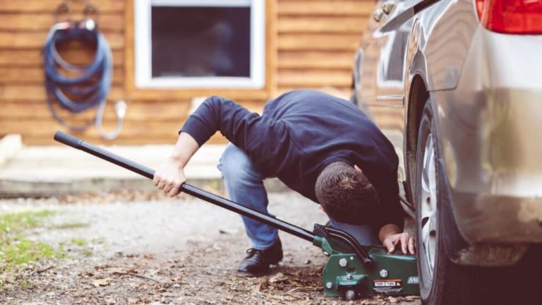 12 Car Problems That Cost More To Fix Than The Car Is Worth