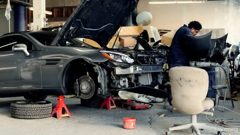 $9B Auto Empire Collapse Hits Founders With 18-Count Fraud As 2,500 Workers Lose Jobs