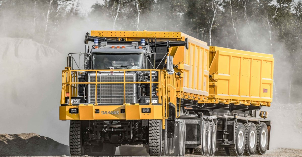 Dramis D150T t m tekerlekten eki madencilik kamyon Kenworth C500 asi by Atilla Esmer