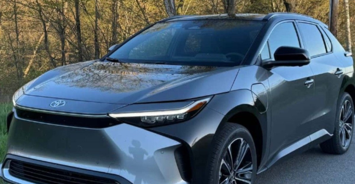 Toyota admits its EV is too expensive the driving range is too short ev evnews electricvehicles by Nagashriya Aerasala