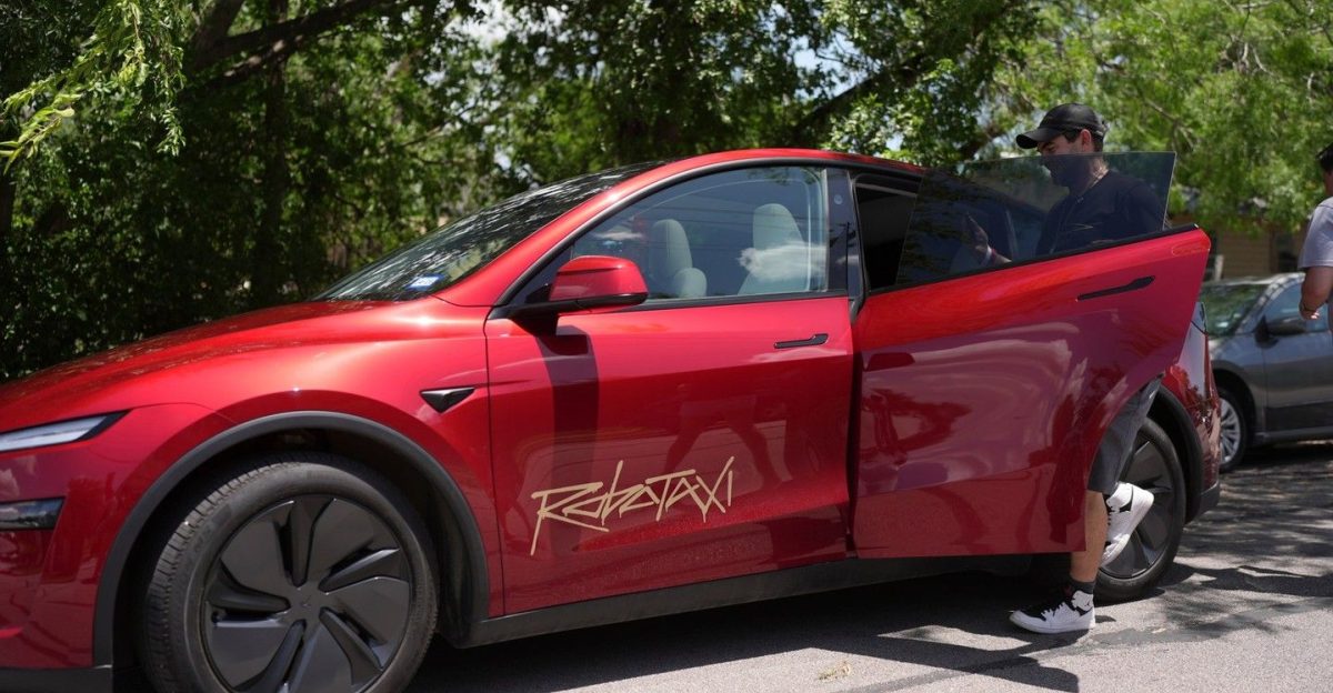 Elon Musk launches Tesla robotaxi service in Austin with 4 20 flat fee for customers The number of Teslas deployed will be small - just 10 or 12 vehicles - and will only pick up passengers in a limited geofenced area by Crystal Ball Markets Trade CFDs Forex Cryptos and Options
