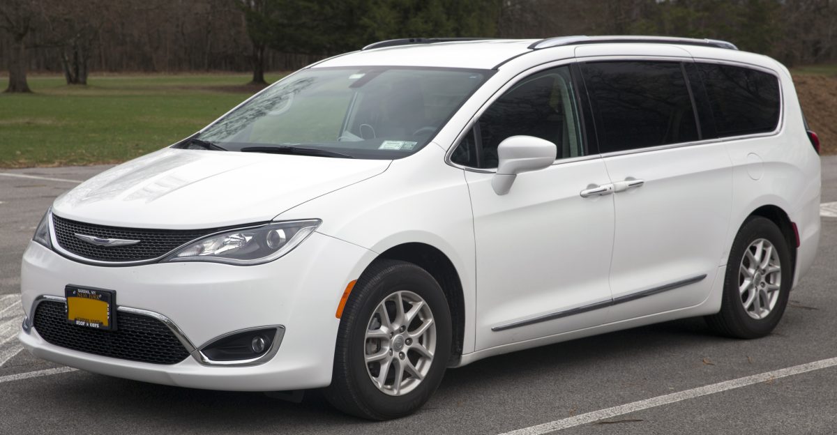 Chrysler Pacifica minivan - Wikipedia