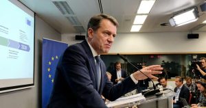 Mercedes Cries ‘Not Ready’ On EVs As 14 Million Sold—Warns 2035 Rule Will ‘Destroy’ Industry