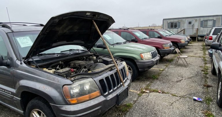 5 SUVs That Can Reach 300,000 Miles And The “Scary” Repair Costs That Come With Them