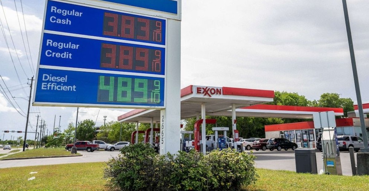 Gas prices fall below 4 for 1st time since March by Pinterest Preview goodmorningamerica com