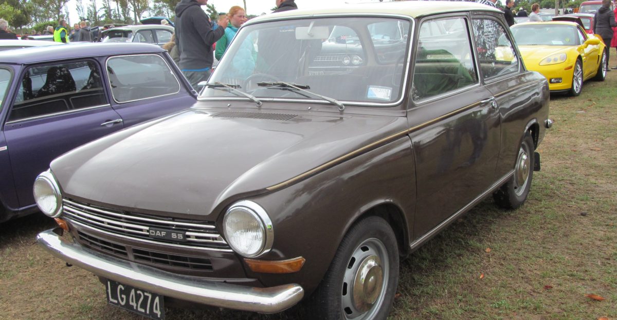 Soooo here it is I ve finally made the 3k milestone I would have got here a lot sooner but I ve been very busy lately and haven t had as much time for Flickr So here we have it - a 1971 DAF 55 I have never seen another one of these - they certainly were never sold in NZ this particular car coming from the UK in 1984 This car has the Variomatic CVT transmission which was the first commercially successful CVT - these cars were far ahead of their time Thanks to all my followers who have made these 3000 photos so enjoyable I ve learnt a lot from Flickr and I m glad we re all still here amongst all the changes good and bad to Flickr