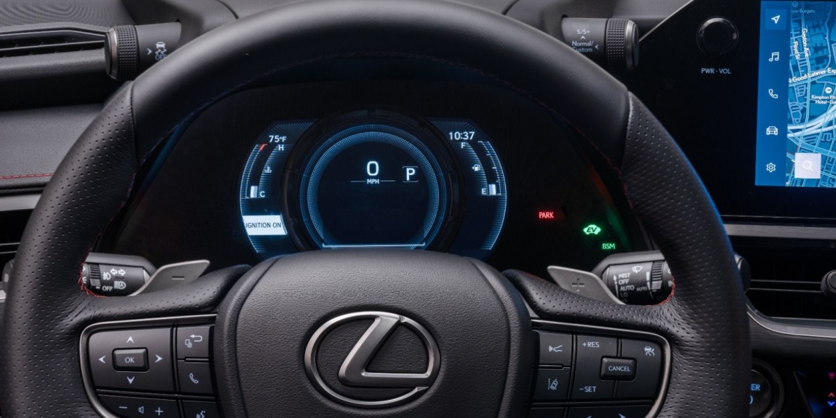 Lexus UX 300h Interior by Danny plata