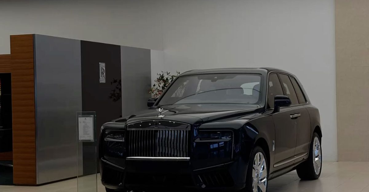 Rolls Royce Cullinan by Rashad Ruler
