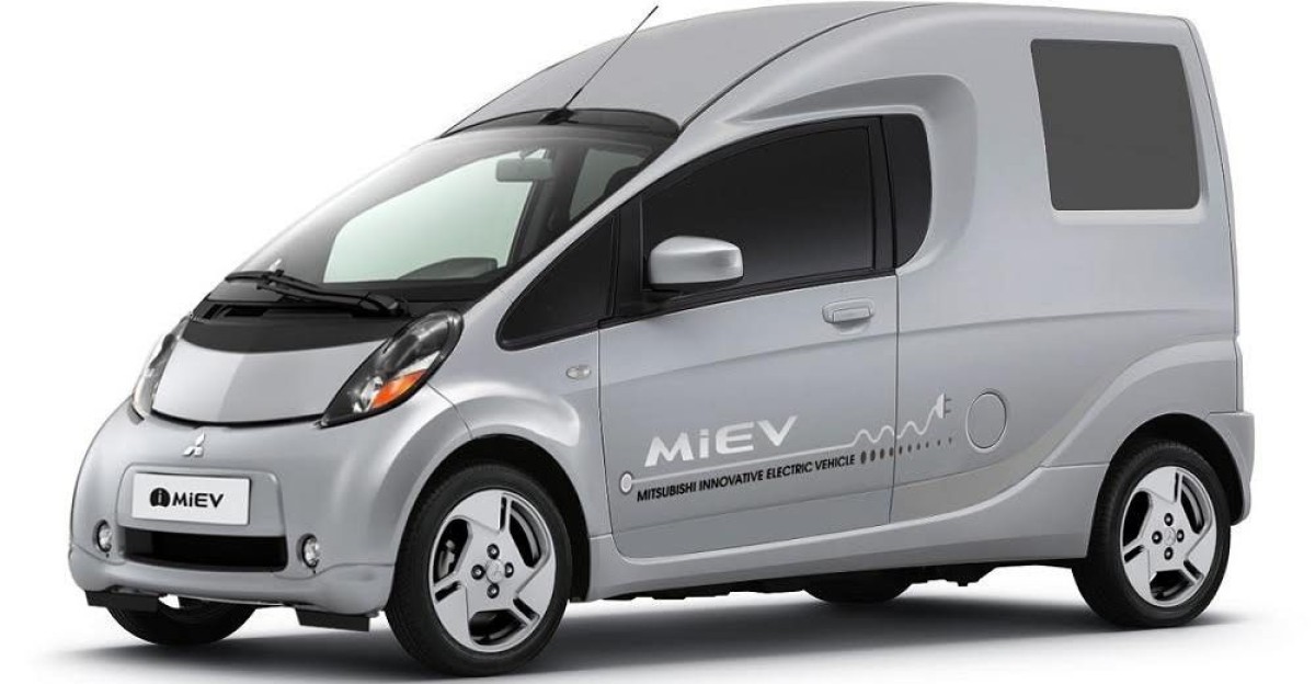 The i-MiEV was launched in July 2009 as the world s first mass-produced electric vehicle and has sold a total of approximately 23 000 units in 52 countries in Japan Europe the United States and other regions by Tony Hill