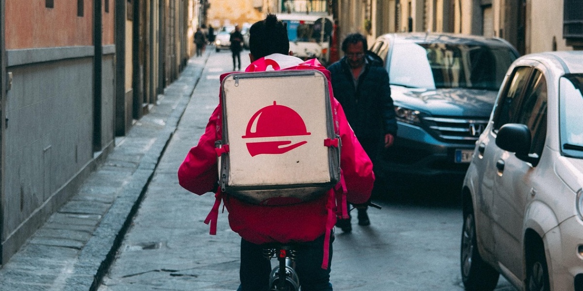 foodora, bike, delivery, street, bicycle, box, food delivery, traffic, outdoors, urban, city, delivery, food delivery, food delivery, food delivery, food delivery, food delivery