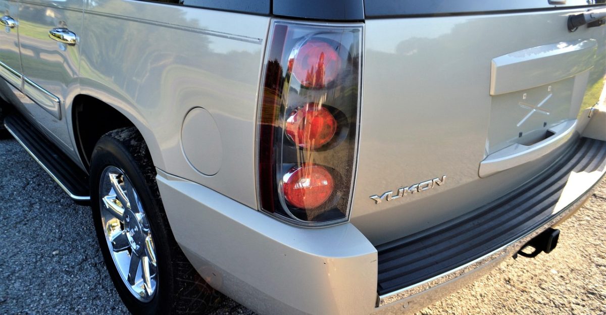 gmc yukon truck tail light bumper rear exterior window tinted windows beige step bumper exhaust door car door tire high transportation four wheel drive 4x4 4 wheel drive sports utility vehicle suv four door big huge tough steel rough metallic hard heavy machine automotive auto technology car dealership dealer car sales off break lights roller caster circuit circulation circumvolution cycle gyration gyre hoop pivot pulley ratchet ring roll rotation car wallpapers round spin trolley turn twirl whirl jeep limousine motor pickup ride station wagon truck van wagon bucket buggy compact conveyance coupe hardtop hatchback heap jalopy junker motorcar roadster sedan subcompact wheels wreck clunker gas guzzler touring car blue door blue truck blue sales