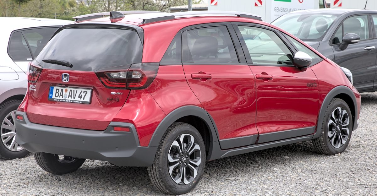 Honda Jazz Crosstar 4th generation hybrid in Stuttgart-Vaihingen