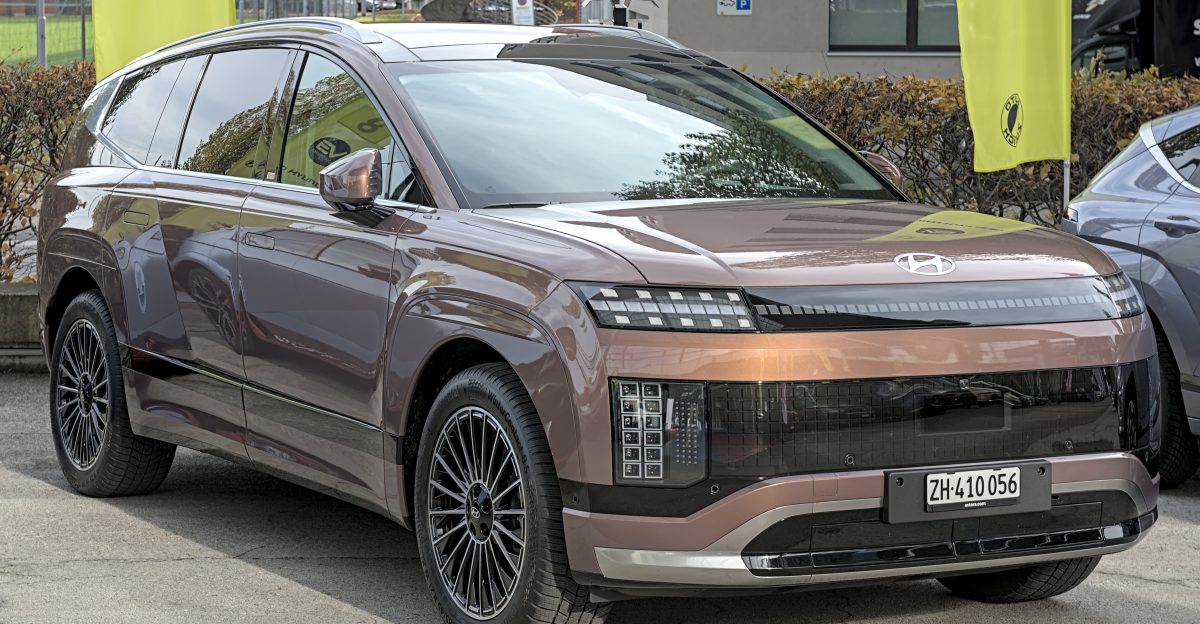 Hyundai Ioniq 9 at Auto Zuerich 2025