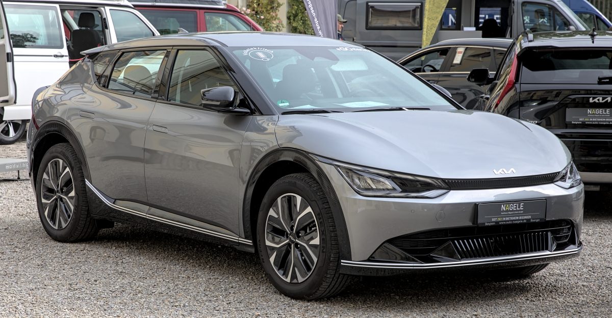 Kia EV6 at Automesse Ludwigsburg 2022
