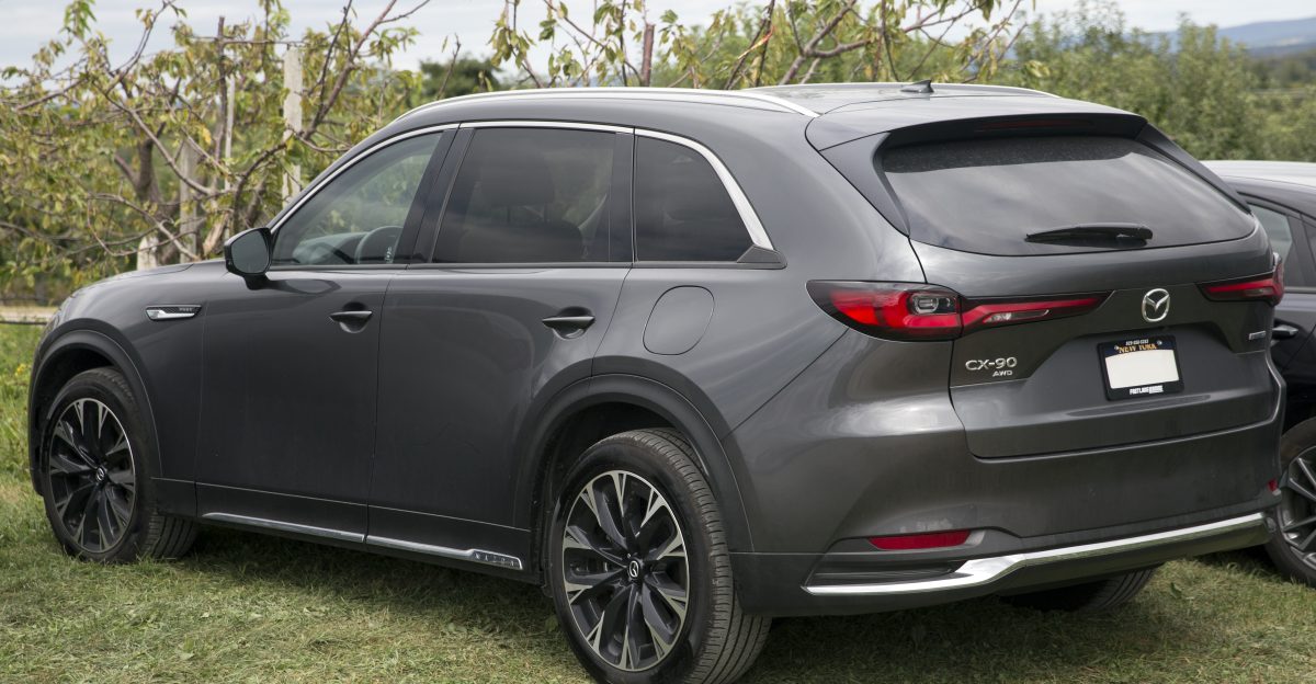 Mazda CX-90 PHEV Premium Package in Machine Gray Metallic 2 5 I4 8AT
