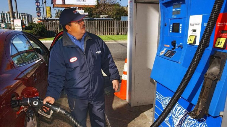 Arizona Drivers Face $4,320 Annual Fuel Hit Amid Historic Oil Shock—Phoenix Gas Jumps 56 Cents