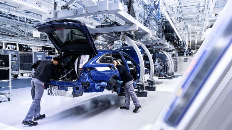 Audi Quietly Kills 32-Year-Old Flagship—Tells Customers to Buy Used Instead