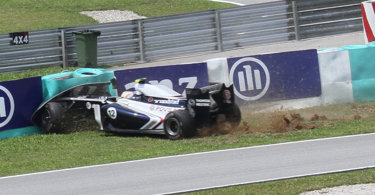 Formula One 2011 Rd 2 Malaysian GP Pastor Maldonado Williams crashed at the second practice session on Friday