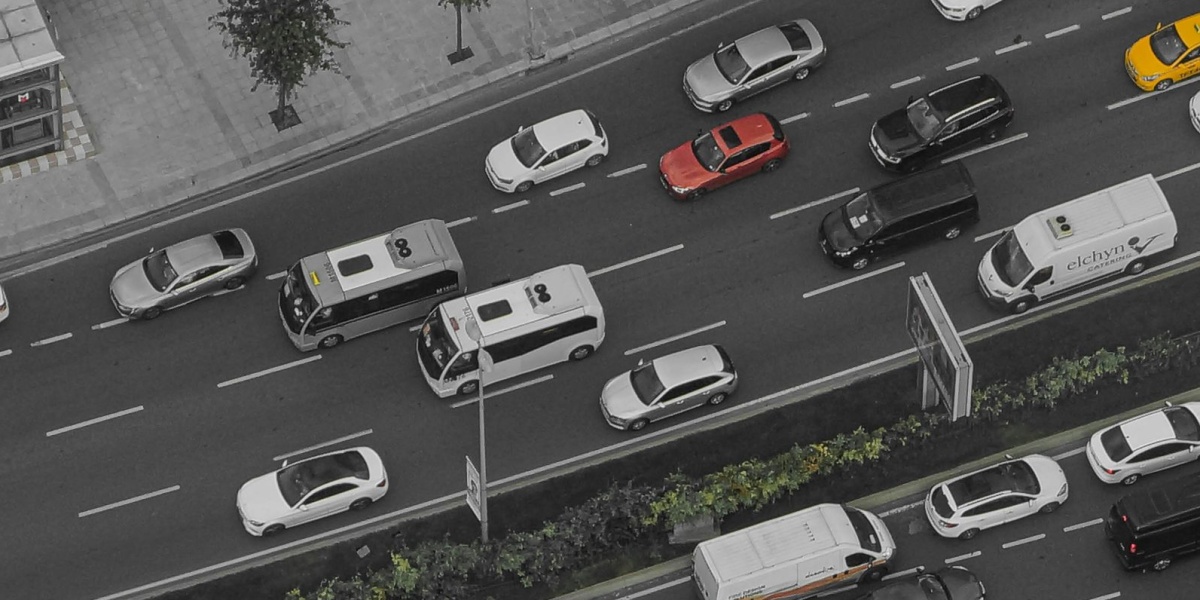 Aerial view of dense traffic on a busy Istanbul road, showcasing urban transportation.