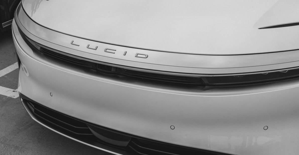 the front of a white car