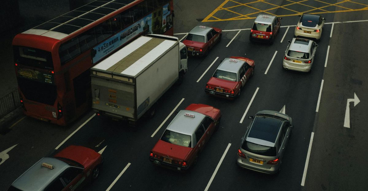 Traffic congestion with several vehicles on a road