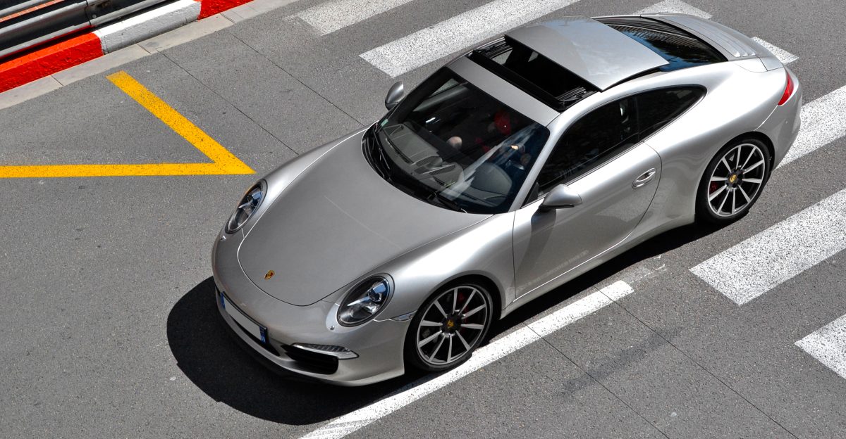 Porsche 911 Carrera