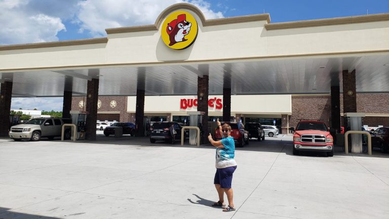 Buc-ee’s Sells Gas at a Loss to Fill Its 75,000 sq ft Stores, but Strategy Backfires