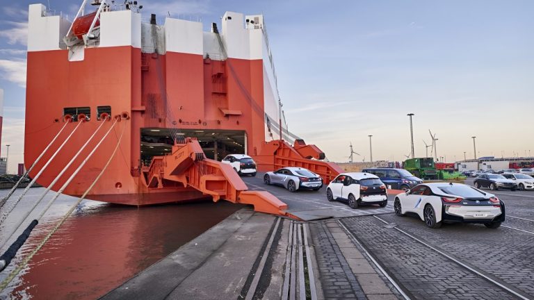 6 Major Auto Brands Now Source From China—Chinese Vehicles Surge 45% As Toyota Falls 28%