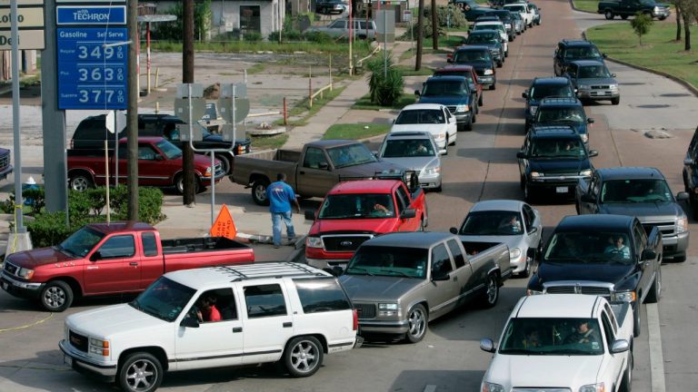 Gas Jumps 27 Cents In One Week As Iran Shuts Down 20% Of World’s Oil—LA Hits $4.88