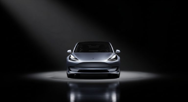 Soaring Car Payments Push Borrowers to the Brink as Auto Loan Defaults Climb to Multi-Decade High