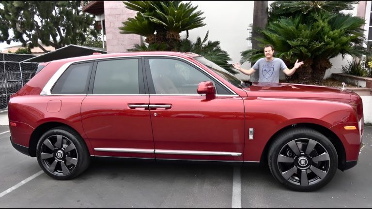 Rolls-Royce Cullinan Owners Told Not to Sit in Back After Discovering 6-Year-Old Defect