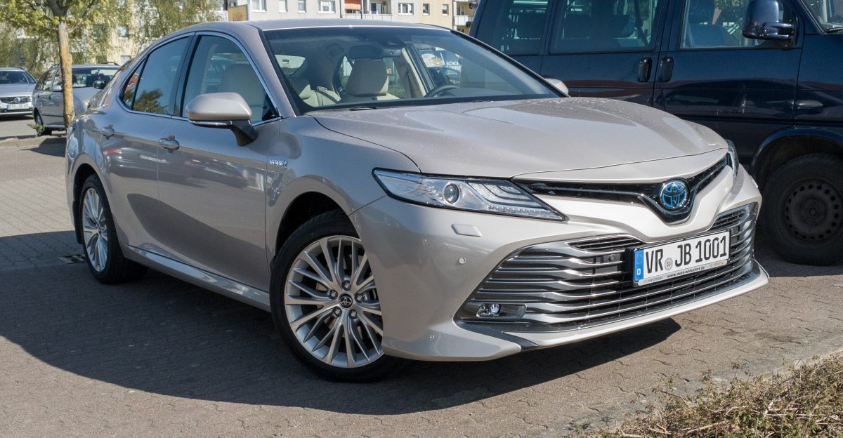 Toyota Camry Hybrid