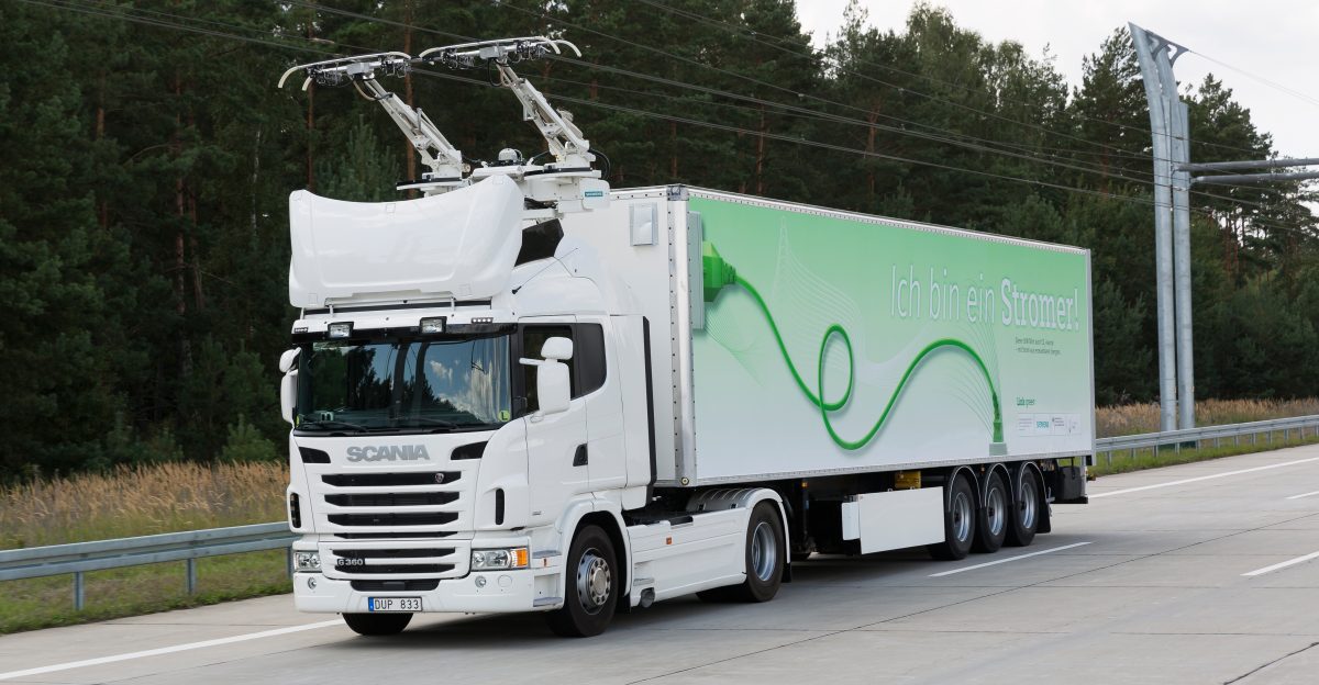 Trucks to drive with current collectors on a public road for the