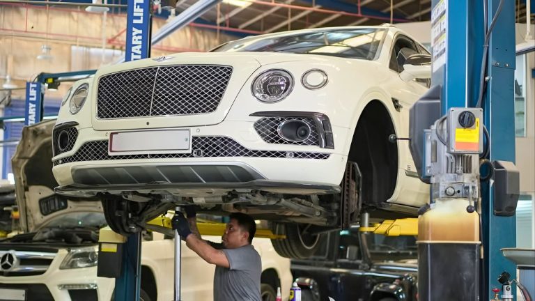 Bentley Cancels 4 EVs and Bets on Hybrids—275 Jobs at Risk as VW Scraps Shared Platform