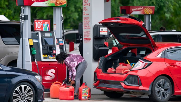 27-Cent Weekly Pump Spike Hits US Drivers As ‘Energy Dominance’ Crashes Into $3.25 Shock
