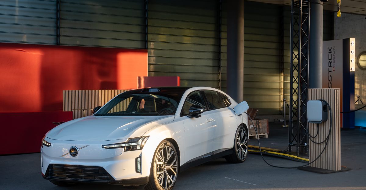 Volvo ES90 at Auto Z rich 2025