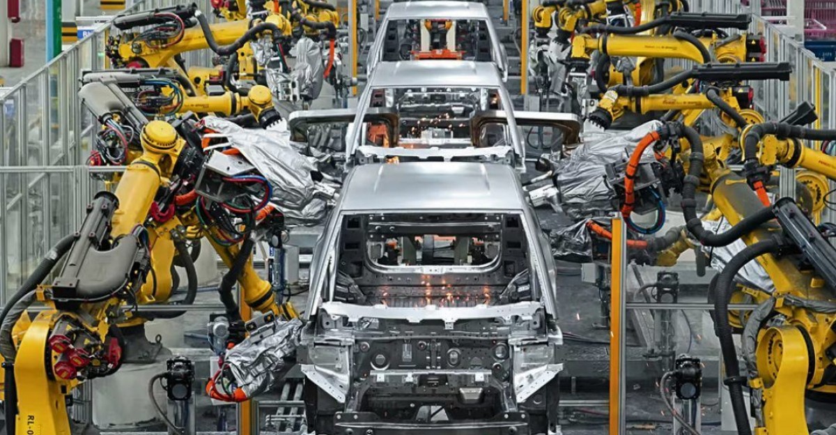 Chinese automaker takes over Nissan car plant in Europe ev evnews electricvehicles by Velvet Verve