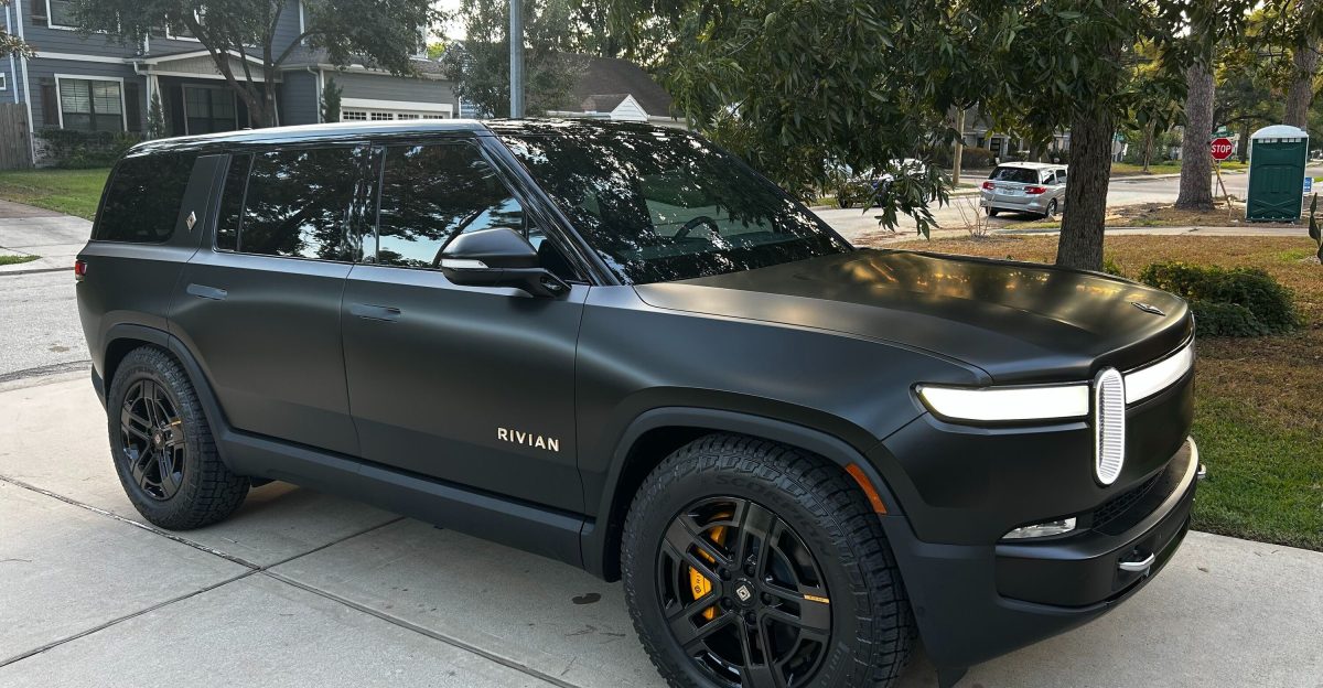 Matte wrap gang Let s see photos of your matte Rivian R1T R1S Page 2 Rivian Forum - R1T R1S R2 R3 News Specs Models RIVN Stock - Rivianforums com by Tori Miles