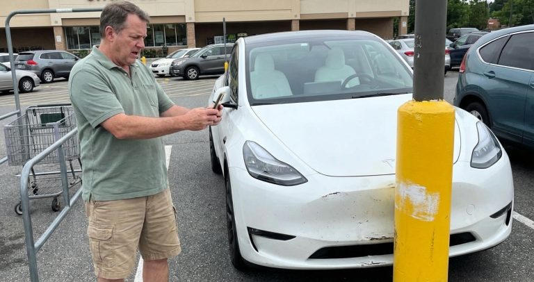 NHTSA Investigated 2.6M Teslas For 15 Months And Found The ‘Embarrassing’ Truth About Self-Parking