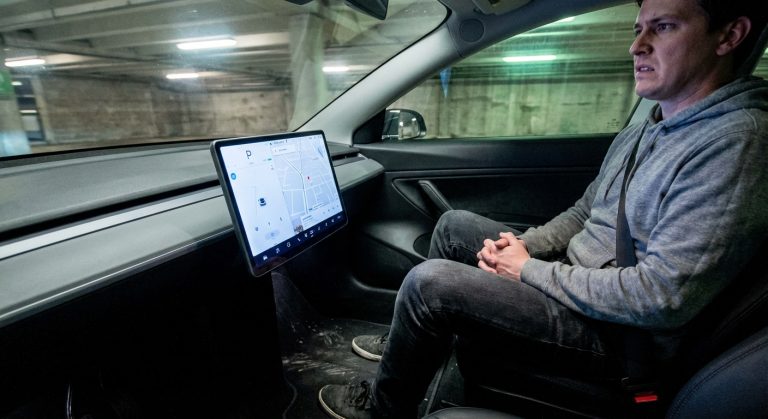 Tesla’s ‘No Fallback’ Cybercab Uses System That Crashes 4X Worse Than Humans—NHTSA Now Probing 3.2 Million Vehicles