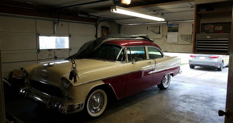 Minnesota Locks Classic Cars in Garages 5 Days a Week—What States Could Follow