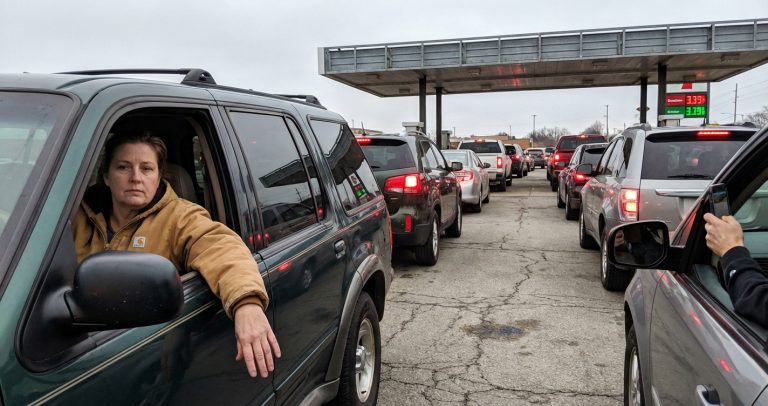 Costco Bets on ‘All-Time’ Gas Demand With First Standalone Station—Drivers Line Up Six Deep for $3.49 Gas