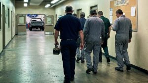 Ford Kills F-150 Lightning And Transfers Every EV Worker To Gas Trucks